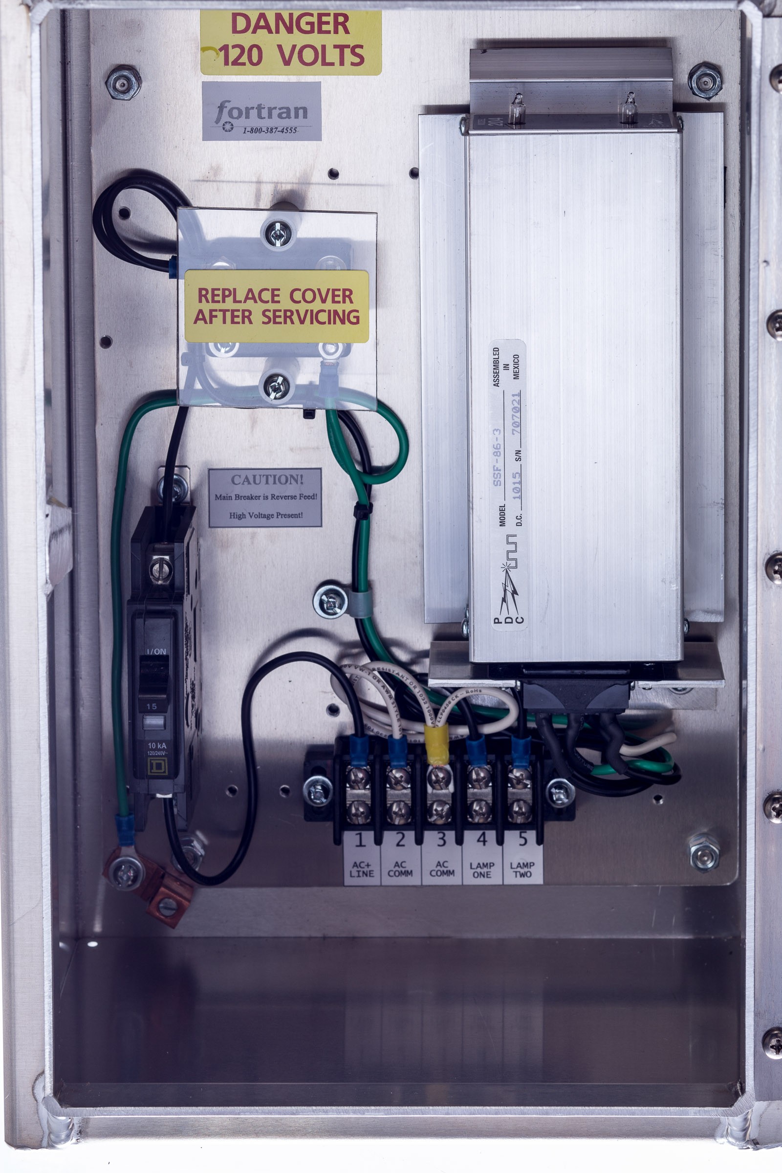 FP101 Flash Cabinet